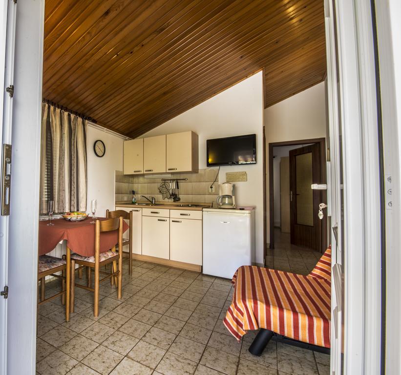 Apartment Anka D 克尔克 外观 照片