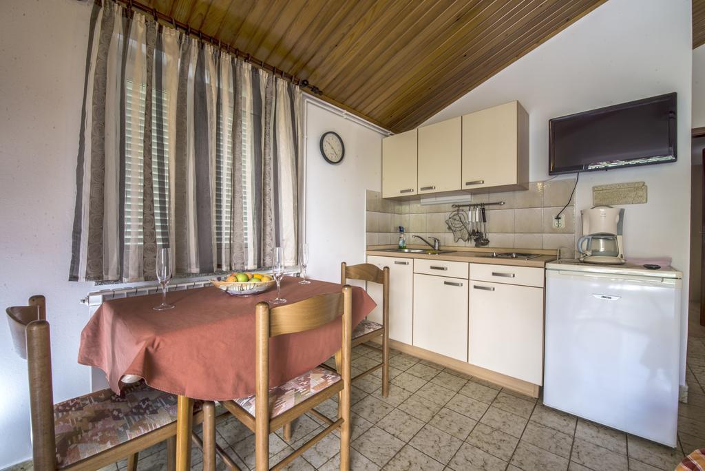Apartment Anka D 克尔克 外观 照片