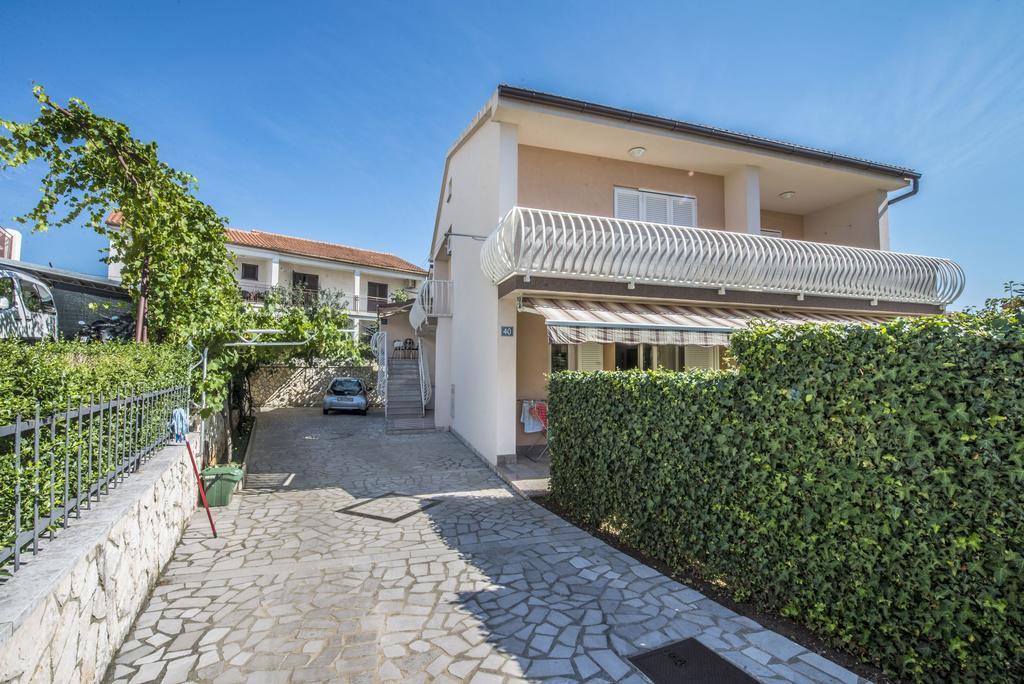 Apartment Anka D 克尔克 外观 照片